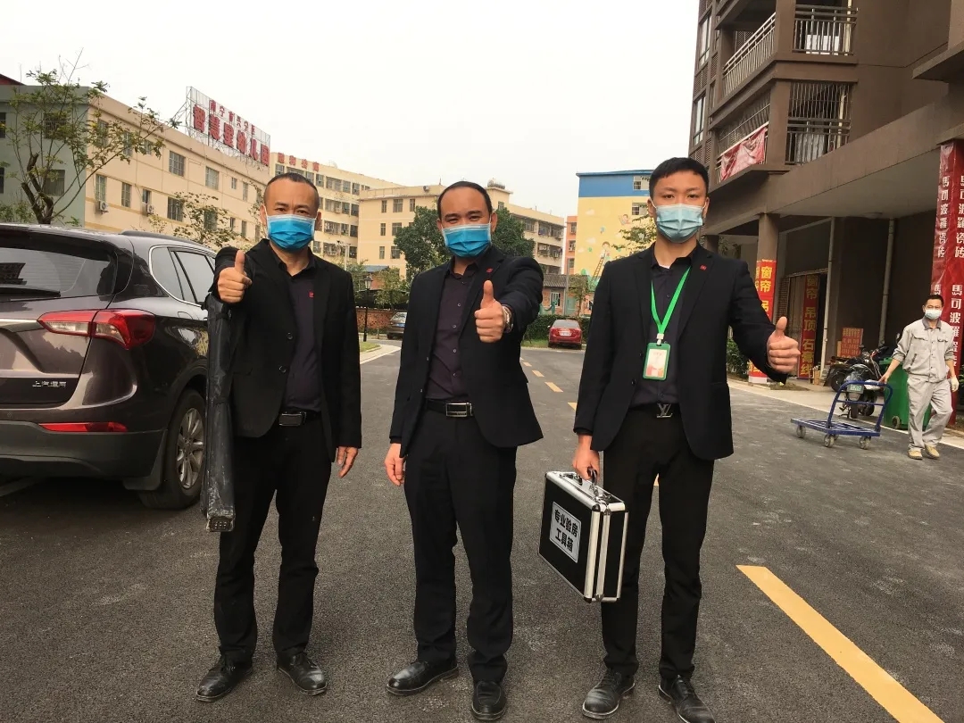 工地巡檢丨第四人民醫(yī)院職工住宅工地巡檢，為“最美逆行者”的新家護(hù)航！